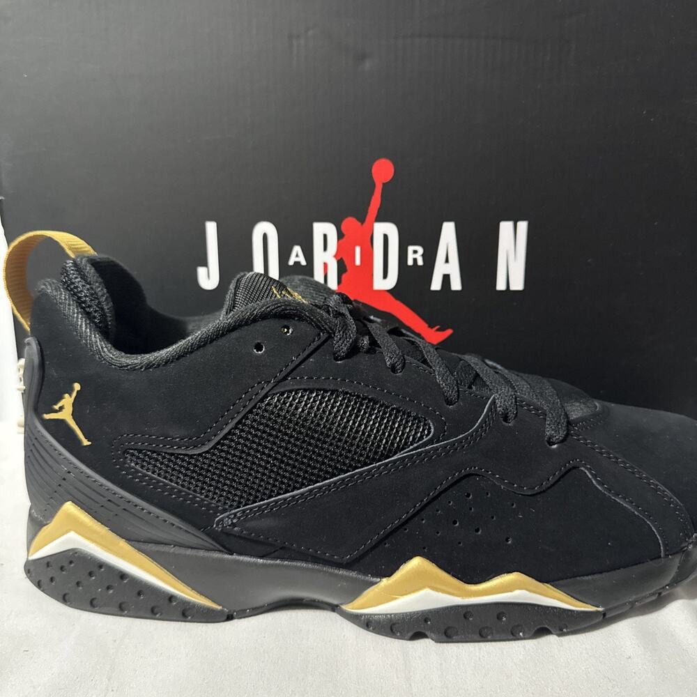 Nike Air Jordan MVP 92 Black Metallic Gold New HQ 3950–007 Men’s Size 9.5